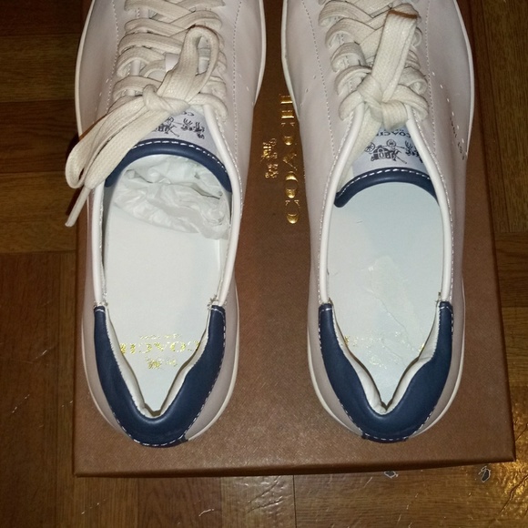 Coach Aurora Leather Sneaker - Picture 4 of 6